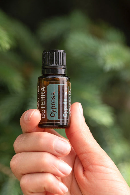 CYPRESS (CIPRES) dōTERRA: Piel grasa y con imperfecciones