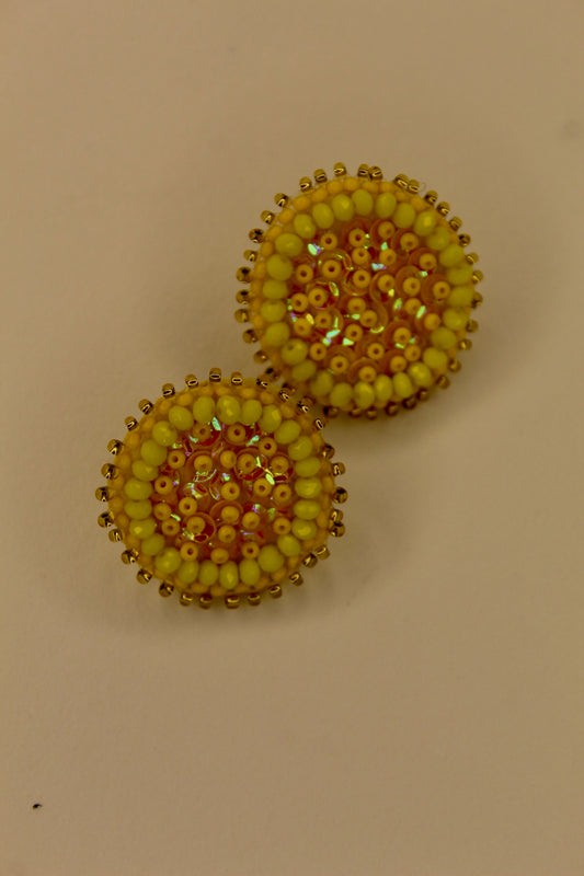 Aretes Amarillos de canutillos